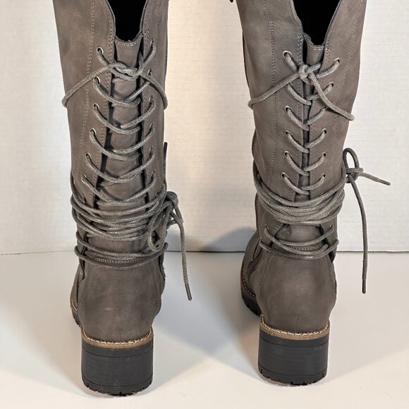 LADIES SIZE 8 GRAY BOOTS - Picture 3 of 16